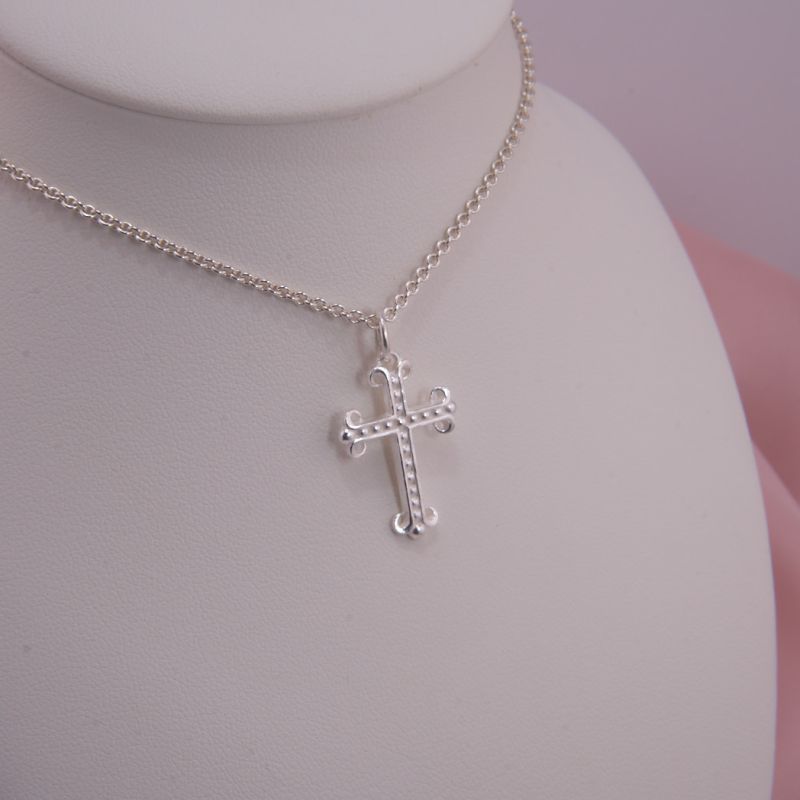 Kreuz Anhänger gotisch mit Ankerkette
